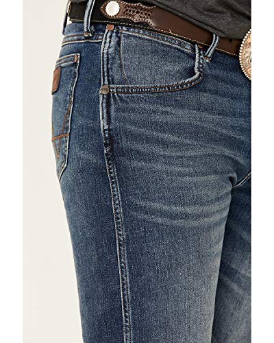 Image of Wrangler Men's Retro Slim Fit Straight Leg Jean