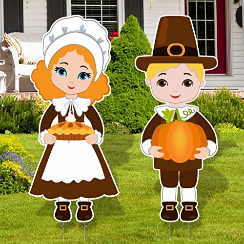 Large Thanksgiving Pilgrim Yard Sign Thanksgiving Harvest Theme Pilgrim Boy Girl Lawn Signs with Stakes for Fall Indoor Outdoor Decorations Autumn Office Farmhouse Garden Walkway Supplies Photo Props