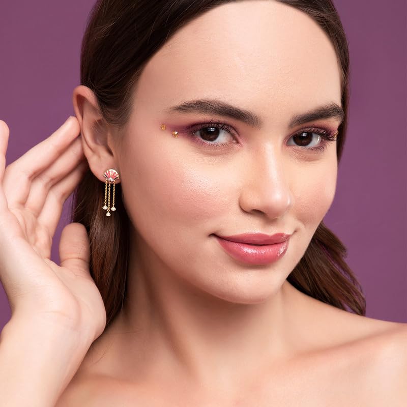 Image of Kisna 14 KT Finlo Yellow Gold Natural Diamond Earrings For Women