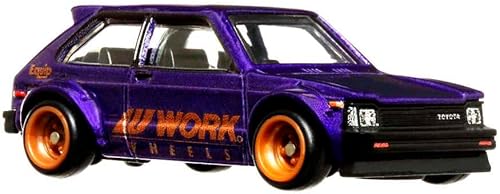 Hot Wheels Vehículos Car Culture Circuit Legends para niños de 3 años en adelante, 81 Toyota Starlet Kp61, colección premium de vehículos a escala