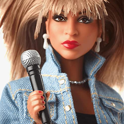 Muñeca Barbie Tina Turner con accesorios y micrófono miniatura 4