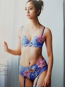 ★anan/アンアン 2022/12/7号 堀田茜 ランジェリー満載 ☆anan/アンアン 2022/12/7号 堀田茜 ランジェリー満載 - メルカリ