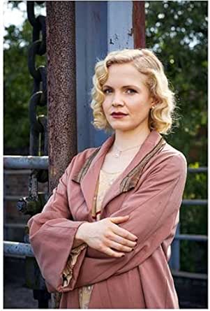 Kate Phillips 8 Inch x 10 Inch Photograph Peaky Blinders (TV Series