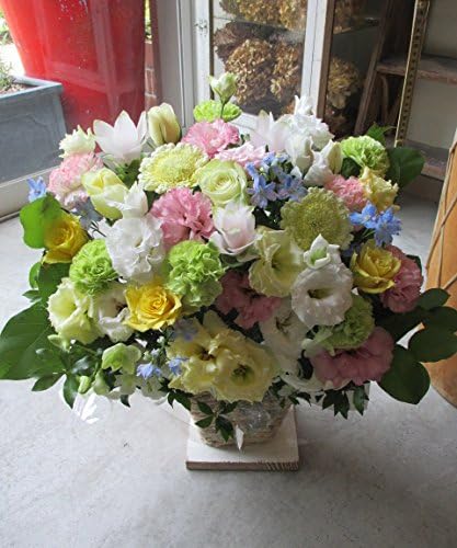 Amazon ｔｖチャンピオン出場 お供え 今旬 フラワーアレンジメント 10 000円 淡い色ｍｉｘ お供え花 お悔み 花 ペットお供え花 ペット 四十九日 一周忌 お彼岸 新盆 お盆 命日 法事 フラワーアレンジメント オンライン通販