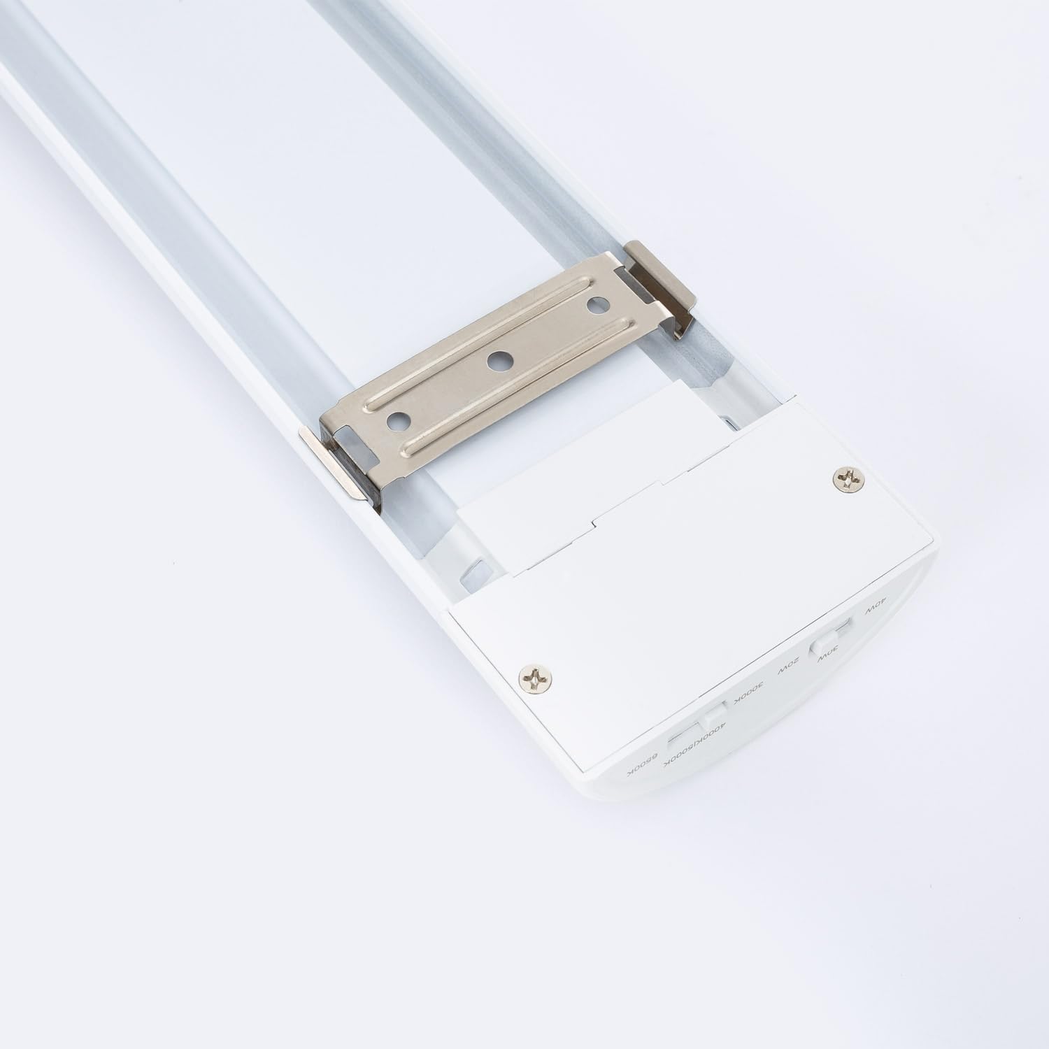 LEDKIA LIGHTING Barra Lineal LED 120cm 20-30-40W Solid CCT Seleccionable 3000K - 4000K - 5000K - 6000K CCT