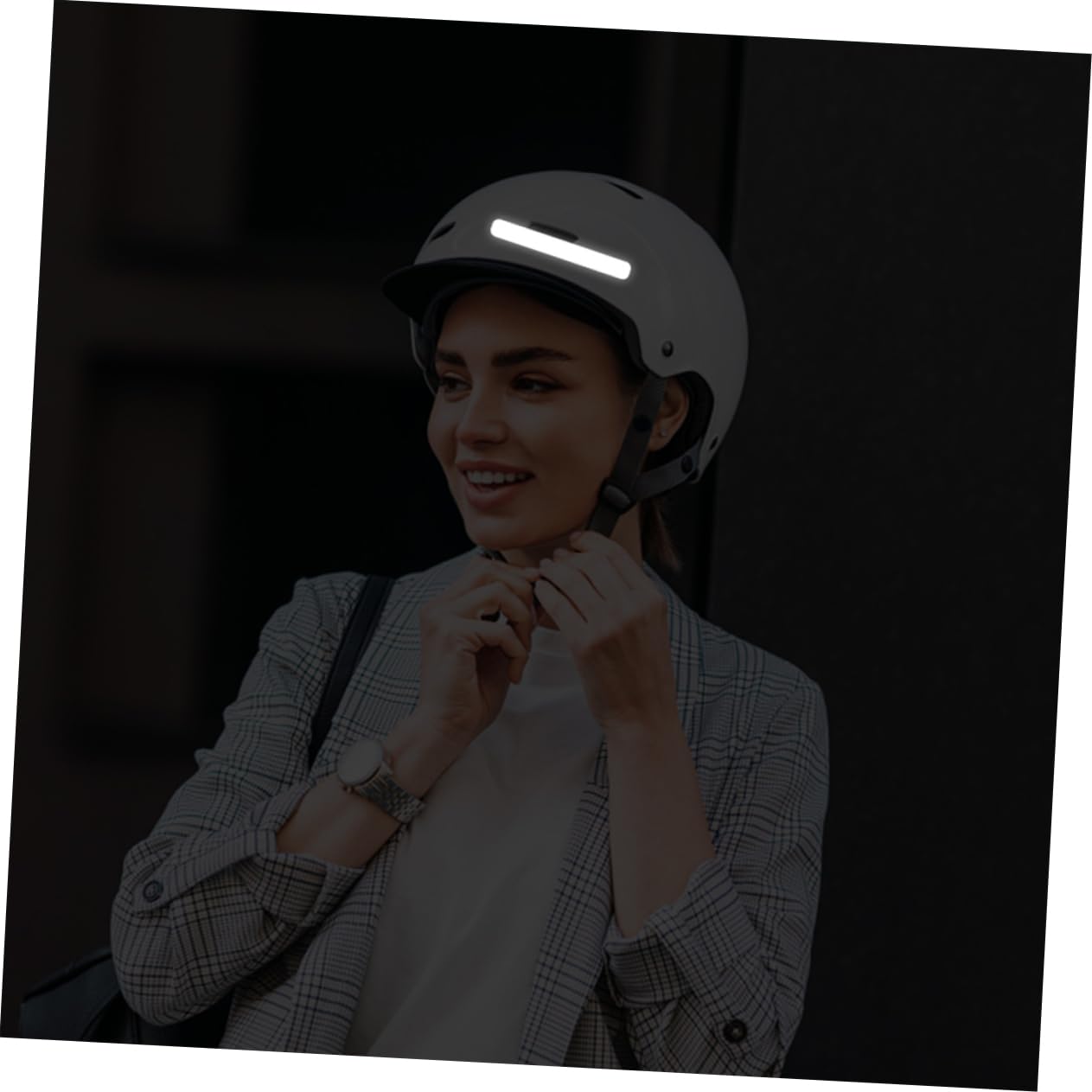 ULTECHNOVO 6 Blätter Reflektierende Helmaufkleber Aufkleber Für Skihelme Helmaufkleber Und Abziehbilder Aufkleber Für Helme Reflektierender Aufkleber Schneemobil-Aufkleber Helm-Aufkleber Harz