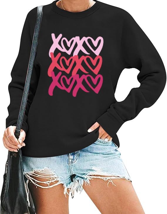 Valentines Sweatshirts for Women Long Sleeve Heart Graphic Pullover Cute XOXO Lover Top