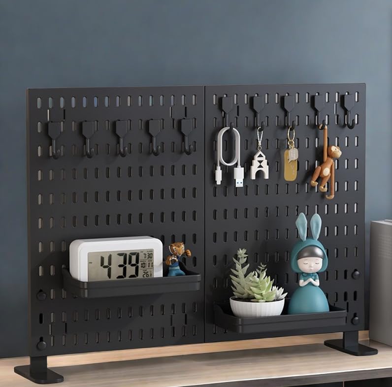 ペグボード 有孔ボード デスクパネル 卓上 立て置き式 収納ラック フック・トレー付き 小物雑品収納 デスク周り整理 省スペース 大容量 オフィス・在宅ワーク対応 2枚セット60cm*40cm (ブラック)