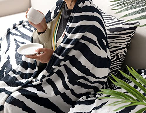 Wibue Zebra Blanket 50"X40" With 2 Zebra Pillow Covers 18"X18",Decorative Fleece Throw Blanket 3 Piece Set,Fuzzy Soft Cozy Warm Lightweight Blanket For Sofa,Couch,Bed,Travel,Camping #TOP2