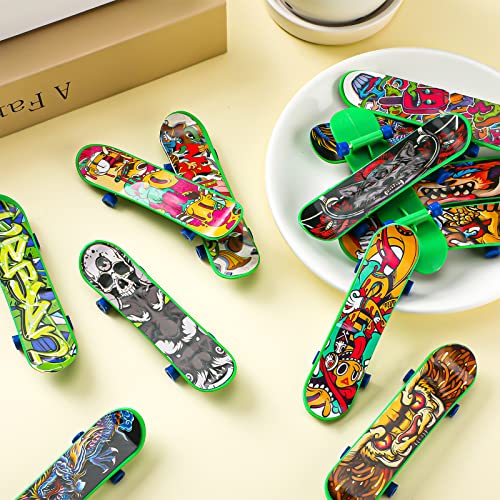 18 Pcs Mini Finger Skateboards Light Up Led Finger Toys Novelty Glowing Skateboard Toys Fingerboard Decorations Led Fingertips Movement Finger Toy Skateboard Party Favors For Teens (Cool Style) #TOP6