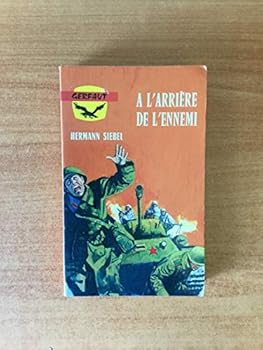 Paperback A l'arrière de l'ennemi [French] Book