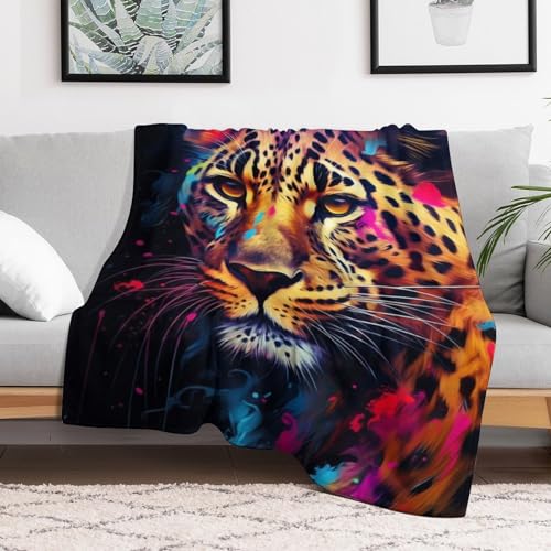 Couverture flannel léopard idéale pour vos soirées cocooning au coin du feu - 3