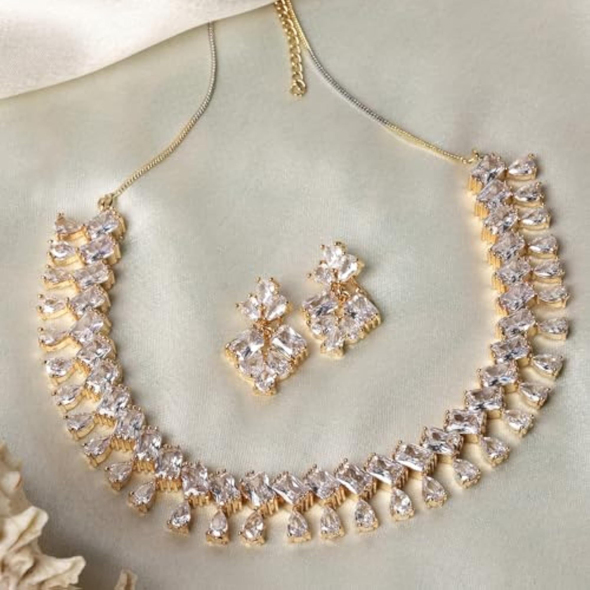 American Diamond Studded Necklace Set