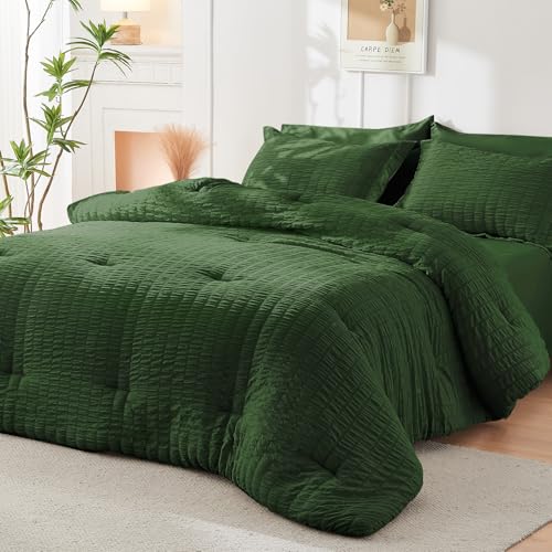 Image of HYMOKEGE Dark Green Oversized King Comforter Set Seersucker 7 Pieces, All Season Luxury Bed in a Bag for Bedroom, Bedding Set with Comforter, Sheets, Pillowcases & Shams