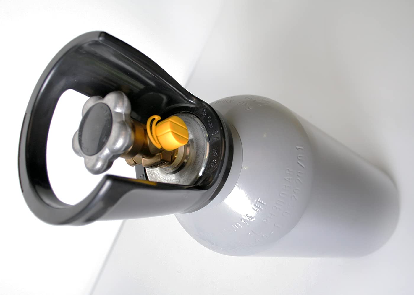6 kg CO2 Stahlflasche Flasche GEFÜLLT mit Lebensmittel Kohlendioxid Kohlensäure E290 - Fabrikneue Eigentumsflasche - Tüv mindestens 9 Jahre Aquaristik