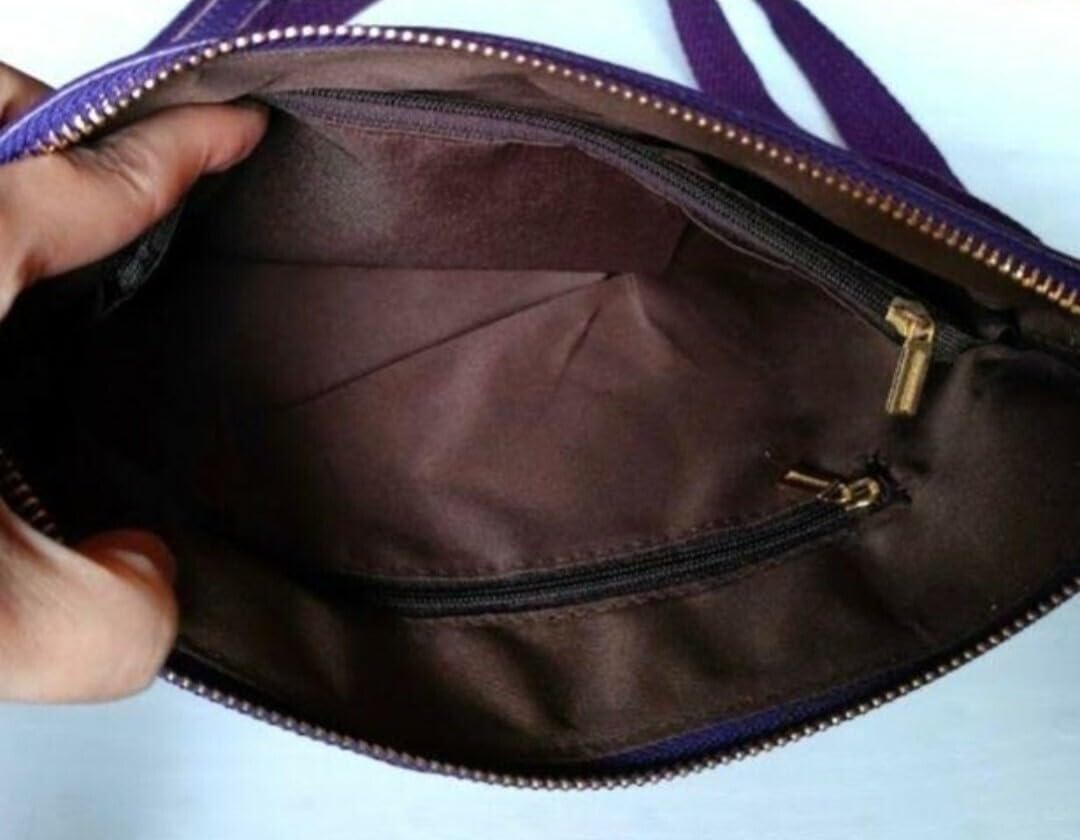 LONGCHAMP ショルダーバッグ 斜め掛け クロコ型押し 紫