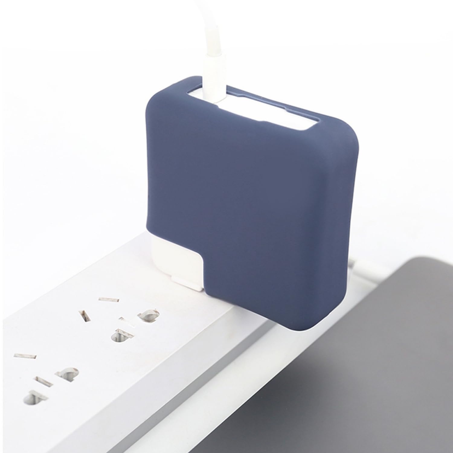 McStorey MacBook Şarj Aleti Kılıfı Silikon | 29W A1540, 30W A1882, 35W A2571 USB-C Uyumlu | MacBook 12 ve Air 13.3/13.6/15.3 Adaptör Koruyucu Mavi