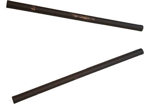 Los palos Kali también llamados palos Escrima o palos Arnis están acolchados de espuma, cada palo Escrima mide 26 pulgadas de longitud con estuche
