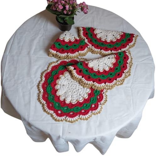 Conjunto de 4 Sousplats de Crochê Artesanal 38cm – Cores Vermelho, Cru, Verde e Dourado | Laváveis,
