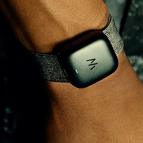 WHOOP-Battery-Pack-40--Portable-Wearable-Water-Resistant-Charging-Component-for-WHOOP-40-Wearable-Health-Fitness-Activity-Tracker-Onyx