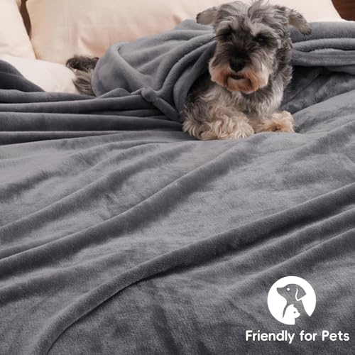 PHF Ultra Soft Fleece Blanket Double Size 150 x 200cm, No Shed No Pilling Luxury Plush Cozy Flannel 280GSM Lightweight Throw Blanket for Bed, Couch, Chair, Sofa Suitable for All Season, Grey - Image 6