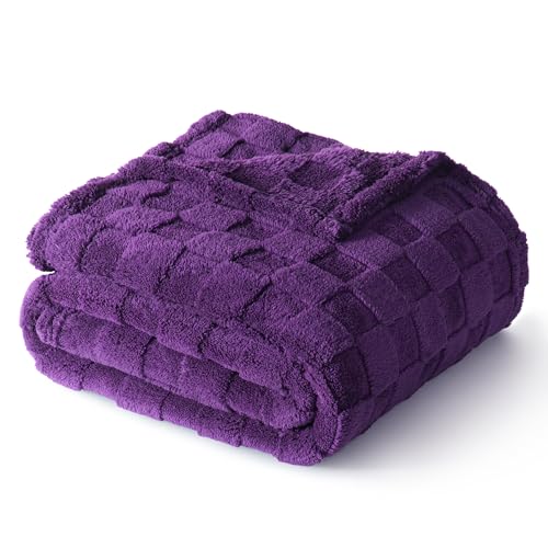 Image of Exclusivo Mezcla Fleece Throw Blanket for Couch,Super Soft and Warm Lightweight Checkered Pattern Blankets for All Seasons, 127x152 CM, Purple