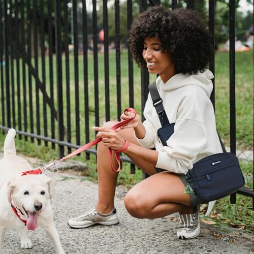 COOWONE Leckerlitasche für Hunde Gassi Tasche Hund Hundeleckerli Tasche Wasserdichte Hundeleckerlitasche Umhängetasche Eingebauter Hundekotbeutelspender Leckerlitasche für Hund zum Training