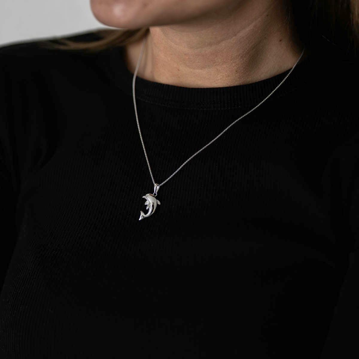 MATERIA by Matthias Wagner Delfin Kettenanhänger Zirkonia 925 Sterling Silber rhodiniert mit Halskette KA-175