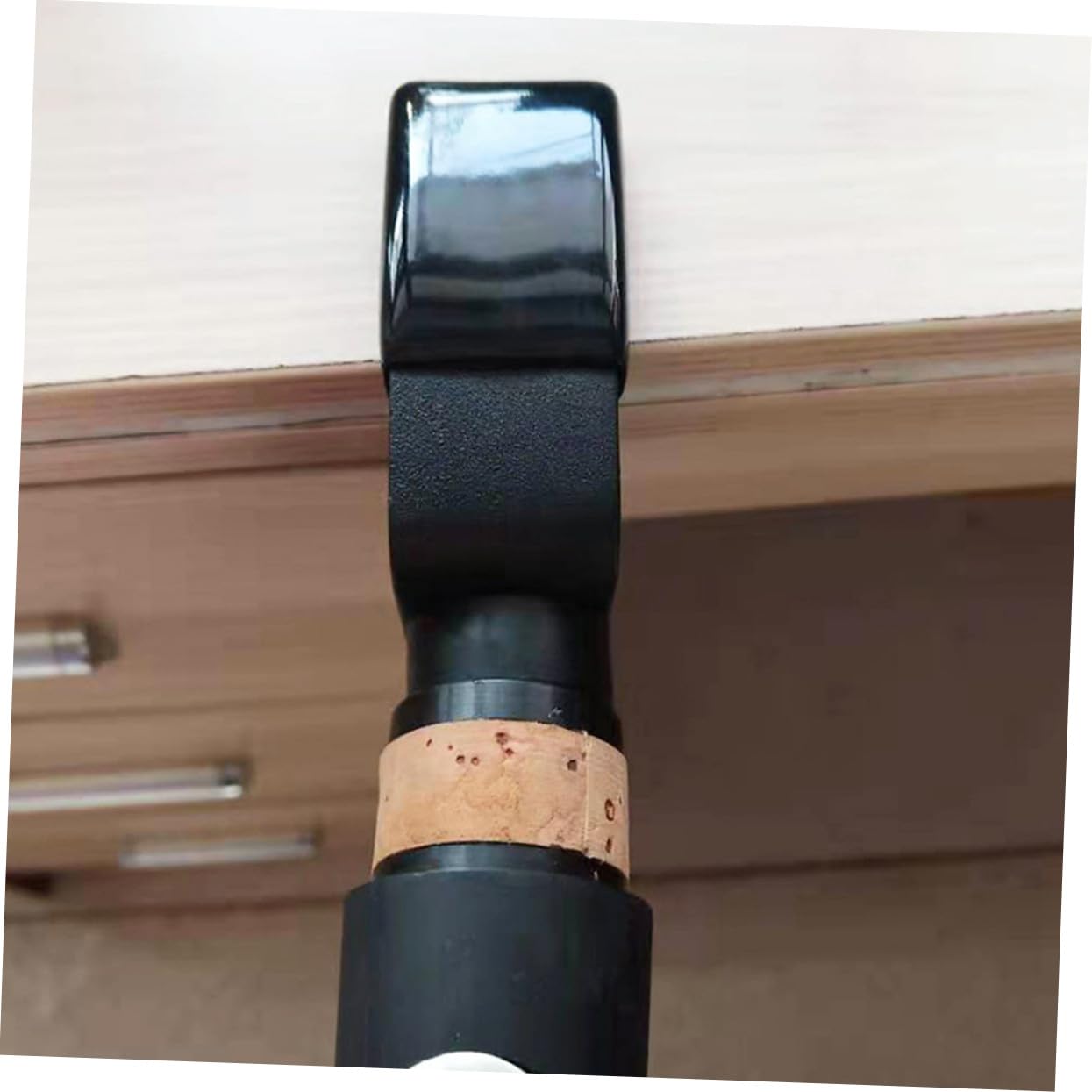 Soporte de Clarinete Práctico de Abs y Metal Soporte de Escritorio Multifuncional para Pulir Corchos Accesorio para Instrumentos Musicales Clip Antideslizante Negro