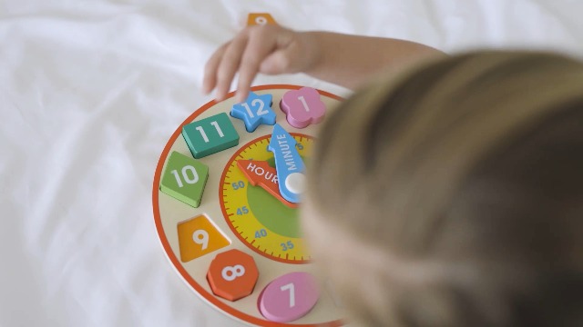 Horloge D'Apprentissage En Bois Pour Enfants - Jouet Éducatif Avec Formes à Trier | Aide à Apprendre L'Heure | Brille Dans Le Noir