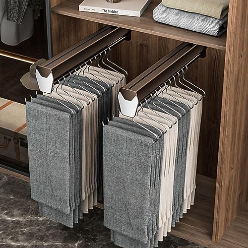 Penderie coulissante réglable pour optimiser un dressing profond