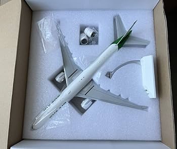 Amazon | JC Wings 1/200 完成品 EVA AIR FOR BOEING 777-300ER