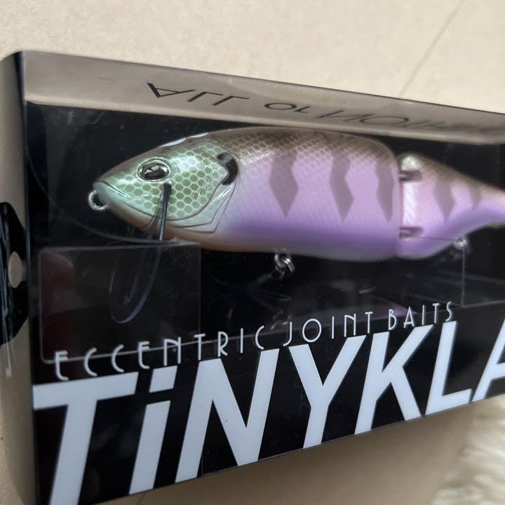 Amazon.co.jp: 北米限定 DRT Tiny Klash Toxic Gill Armor タイニー 
