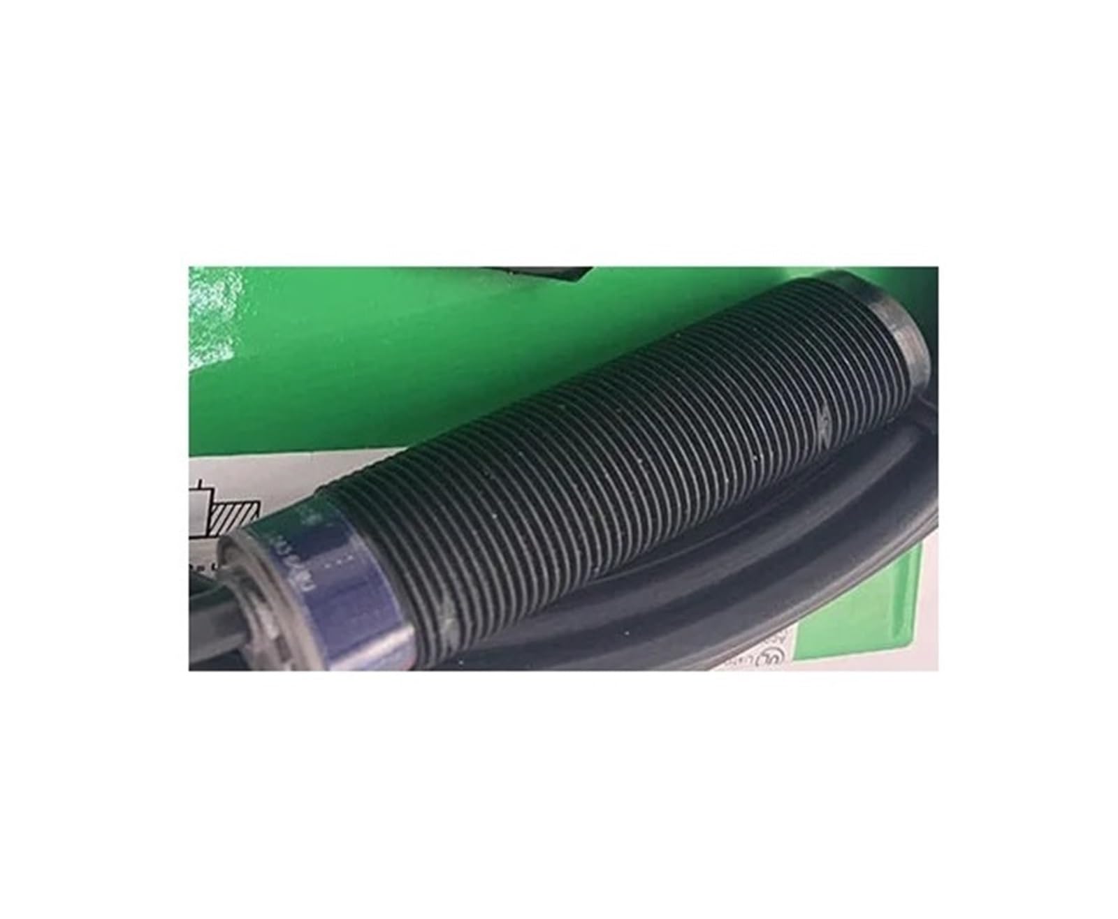 Détecteur XS4P12PB340 compact pour sécuriser vos convoyeurs de production