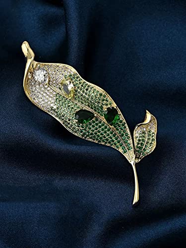 Broche de hoja degradada para rescatar prendas aburridas con un toque vintage de lujo 5