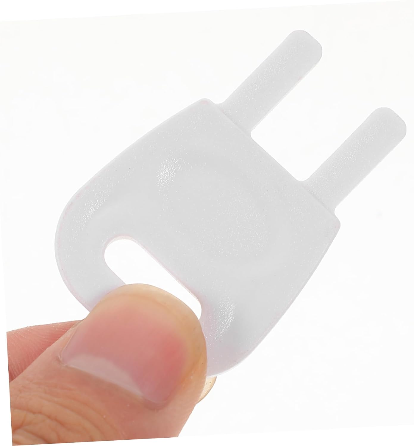 GLEAVI Toilet Paper Dispenser Key Replacement Set 2pcs Roll Paper Dispenser Keys for Commercial and Home Use for Easy Access