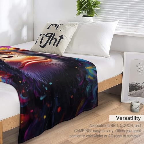 Couverture douce singe pour des soirées cocooning sur le canapé