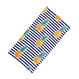 ESTERILLA DE MICROFIBRA PARA YOGA: alta absorción de agua, secado rápido, polivalente y amigable.