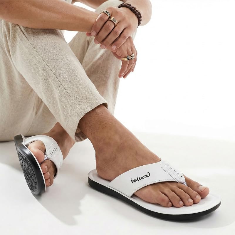 Image of WALKAROO Mens Sandals for dailywear and regular use for Indoor & Outdoor