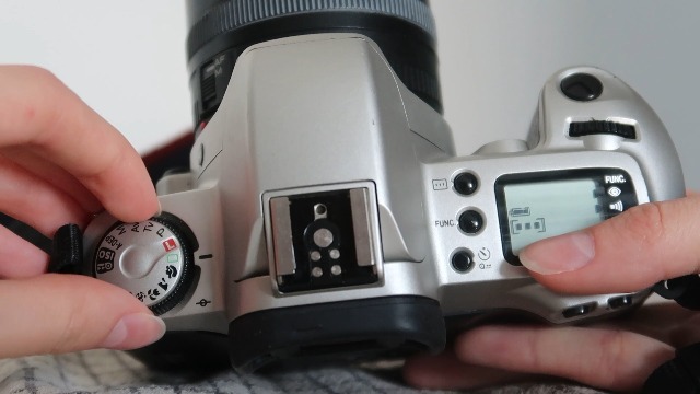 Canon EOS Kiss Digital X 28-90mm CFカード付 キヤノン（Canon） Canon EOS Kiss Digital X 標準＆望遠ダブルズーム