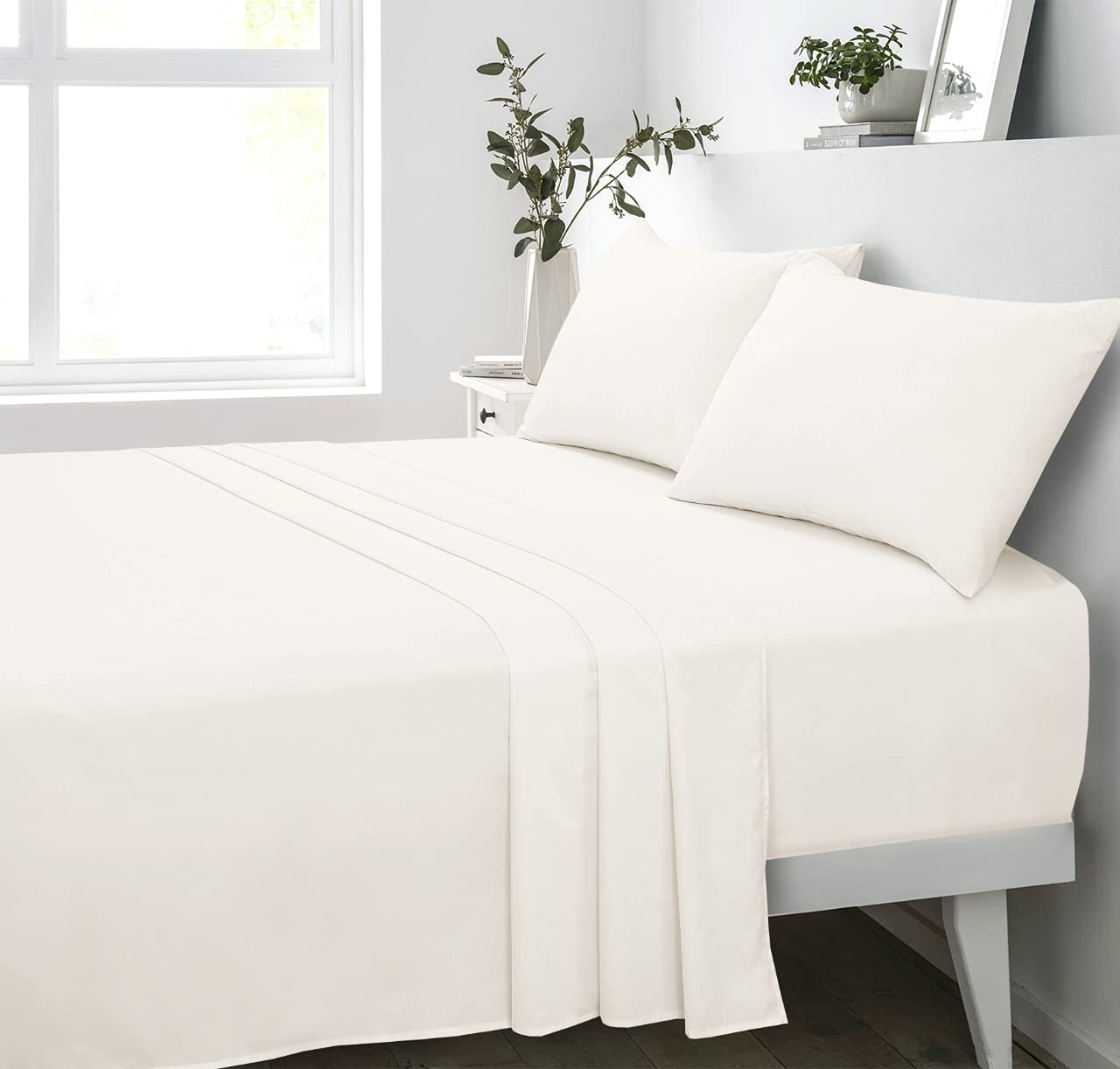 180 Thread Count 100% Pure Cotton Percale Flat Sheet (Cream, Super King: 305x275cm)
