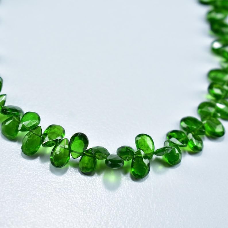 Naturalny chromowany diopsyd gruszka fasetowane koraliki 4 x 6-4,5 x 7 mm 18 cm długi sznurek tworzenie biżuterii koraliki z kamieni szlachetnych do naszyjnika bransoletki