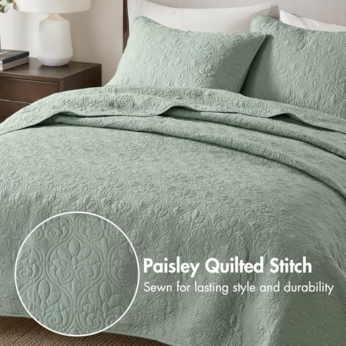 Image of Madison Park Luxurious Cotton Damask Quilt Set, 2PC Twin /Twin XL Bed Set