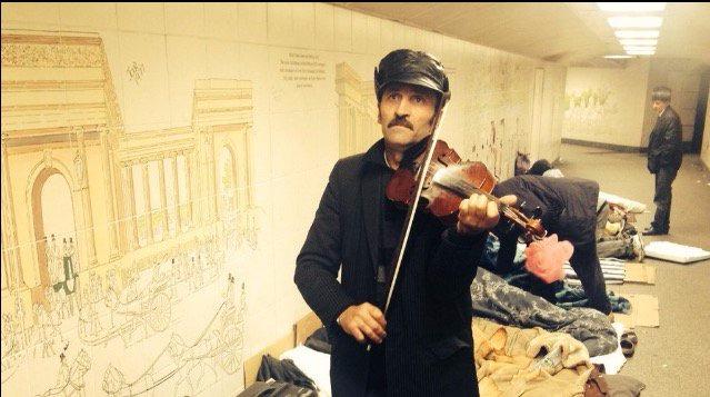 REPORTER'S GUIDEBOOK TO THE XXI-ST CENTURY CITY