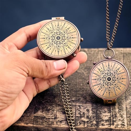 Brújula de bolsillo vintage de latón con grabado de rosa náutica, brújula funcional hecha a mano con estuche de cuero y cadena, regalo náutico antiguo para hombres, mujeres, excursionistas y viajeros miniatura 2