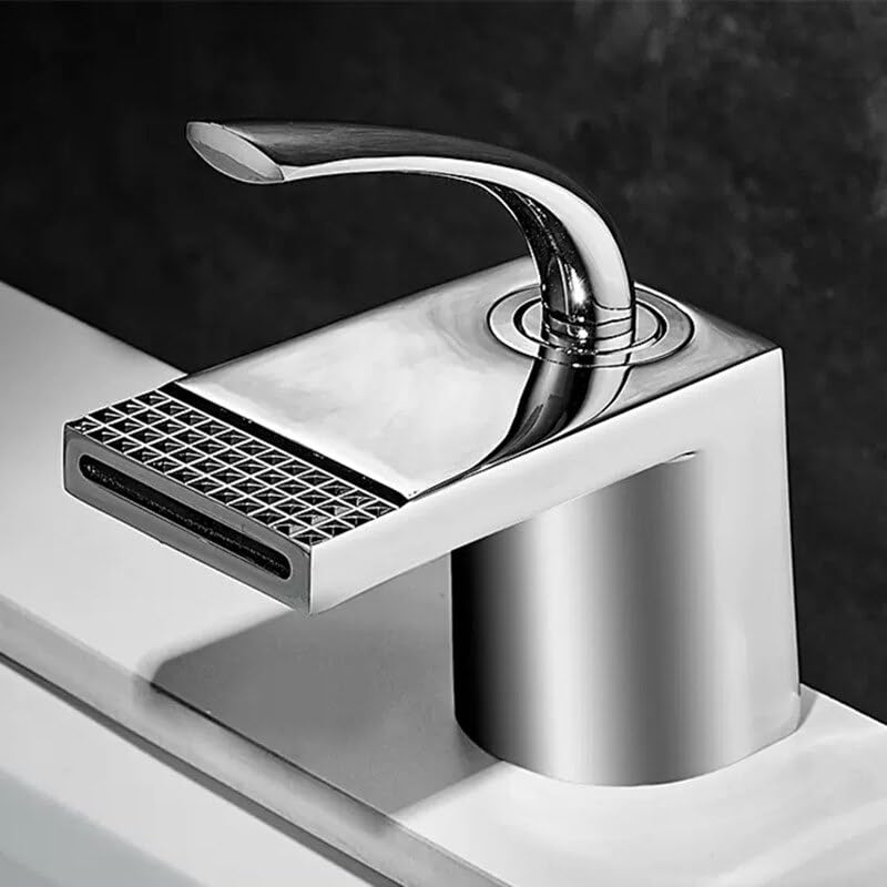 Robinet de lavabo de toilette moderne pour une salle de bain zen