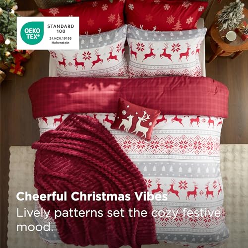 Image of Bedsure Christmas Twin Comforter Set - 4 Pieces Christmas Twin Bedding Set, Bed in a Bag with 1 Soft Reindeer Reversible Comforter, 1 Pillow Sham, 1 Throw Blanket and 1 Decorative