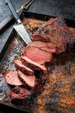 Wellborn 2R Ranch All-Natural Angus Tri-Tip Roast - Premium, Grass-Fed Grain Finished Beef, Perfect for Grilling and Skillet Cooking, 2.5 lbs
