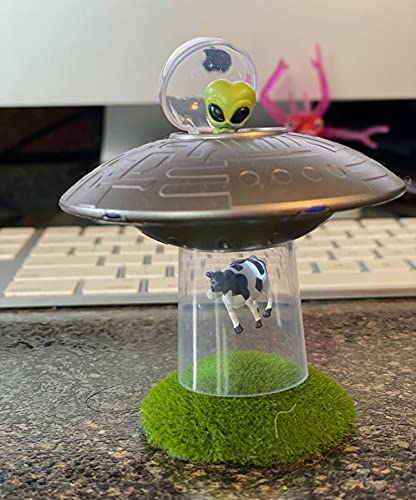 Amazon.co.jp: Vinyl-It UFO ウシ誘拐 (光と音付き) ミニフィギュア