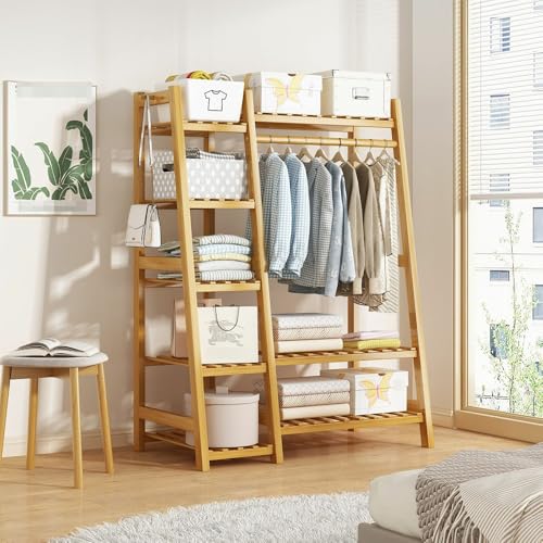 Porte-vêtements en bambou pour optimiser les petits espaces